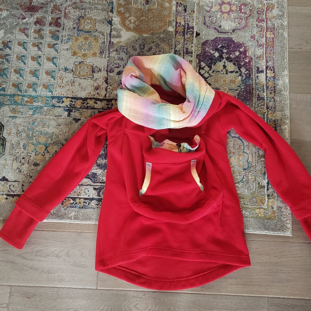 Lenny lamb babywesring sweater
